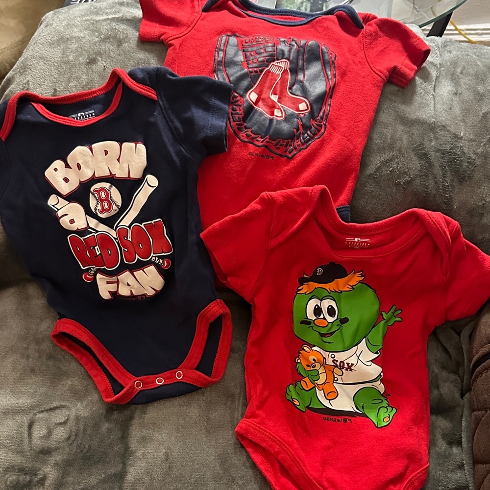 Red and Navy Kids NBL onesie Red Sox  3  Piece Set size 0/3 months